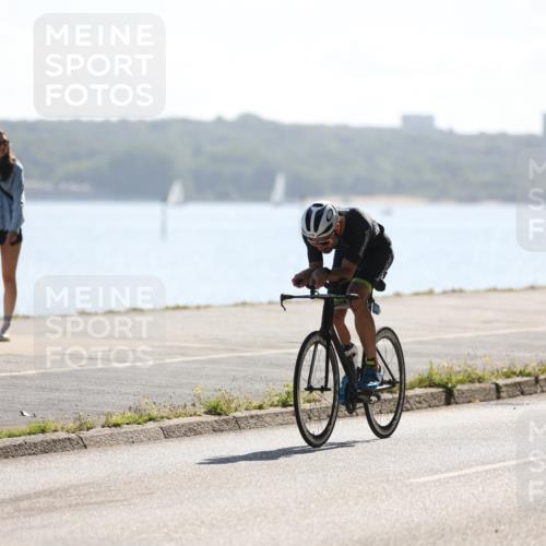 17.08.2025 - KN Förde Triathlon 2025 Yannick Fuchs http://msf.ph/oto/8621978 17.08.2025 11:01:40 Radfahren 267, 269, 278, 266, 274 meine-sportfotos.de