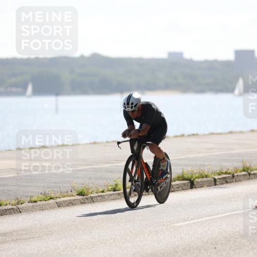 17.08.2025 - KN Förde Triathlon 2025 Yannick Fuchs http://msf.ph/oto/8622013 17.08.2025 11:03:01 Radfahren 263, 269, 273, 274, 280, 287 meine-sportfotos.de