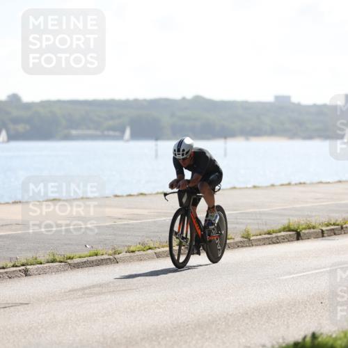 17.08.2025 - KN Förde Triathlon 2025 Yannick Fuchs http://msf.ph/oto/8622014 17.08.2025 11:03:01 Radfahren 263, 269, 273, 274, 280, 287 meine-sportfotos.de