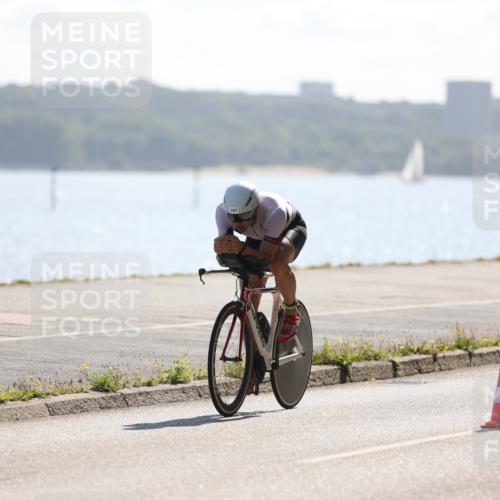 17.08.2025 - KN Förde Triathlon 2025 Yannick Fuchs http://msf.ph/oto/8622023 17.08.2025 11:03:06 Radfahren 263, 269, 273, 278, 287, 273, 274, 280 meine-sportfotos.de