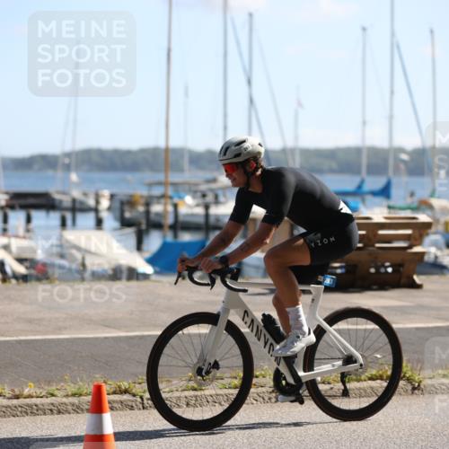 17.08.2025 - KN Förde Triathlon 2025 Yannick Fuchs http://msf.ph/oto/8622031 17.08.2025 11:03:08 Radfahren 263, 269, 278, 287, 273, 274, 280 meine-sportfotos.de