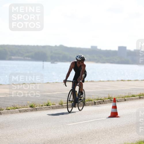 17.08.2025 - KN Förde Triathlon 2025 Yannick Fuchs http://msf.ph/oto/8622093 17.08.2025 11:05:09 Radfahren 282, 284, 296, 307 meine-sportfotos.de