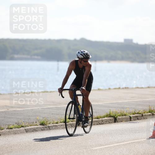 17.08.2025 - KN Förde Triathlon 2025 Yannick Fuchs http://msf.ph/oto/8622095 17.08.2025 11:05:09 Radfahren 282, 284, 296, 307 meine-sportfotos.de