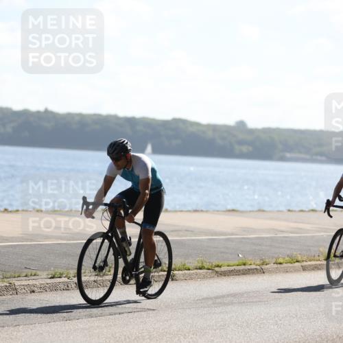 17.08.2025 - KN Förde Triathlon 2025 Yannick Fuchs http://msf.ph/oto/8622124 17.08.2025 11:06:24 Radfahren 297, 299 meine-sportfotos.de