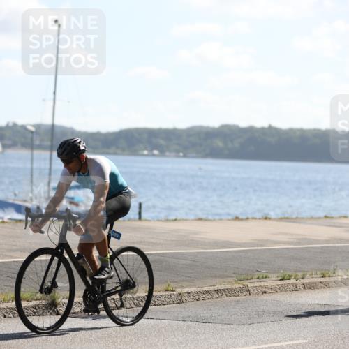 17.08.2025 - KN Förde Triathlon 2025 Yannick Fuchs http://msf.ph/oto/8622129 17.08.2025 11:06:24 Radfahren 297, 299 meine-sportfotos.de