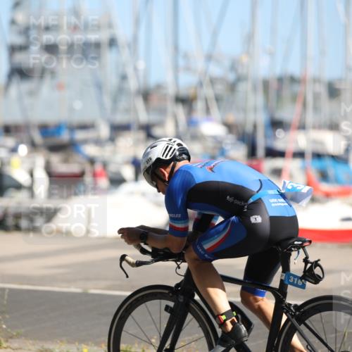 17.08.2025 - KN Förde Triathlon 2025 Yannick Fuchs http://msf.ph/oto/8622229 17.08.2025 11:07:50 Radfahren 316, 310, 312 meine-sportfotos.de