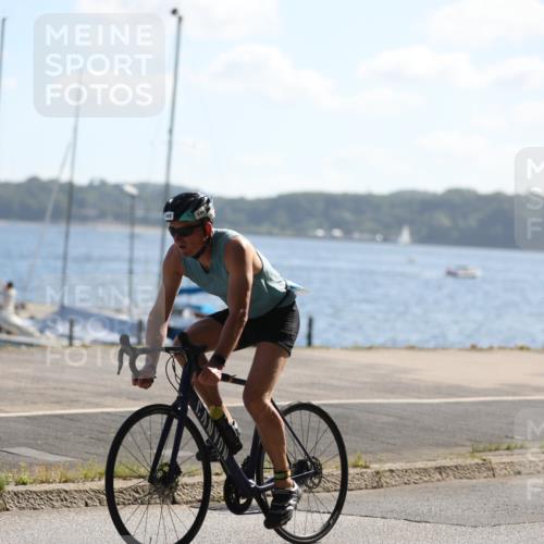 17.08.2025 - KN Förde Triathlon 2025 Yannick Fuchs http://msf.ph/oto/8622248 17.08.2025 11:08:14 Radfahren 266, 302, 318, 340, 299, 309 meine-sportfotos.de