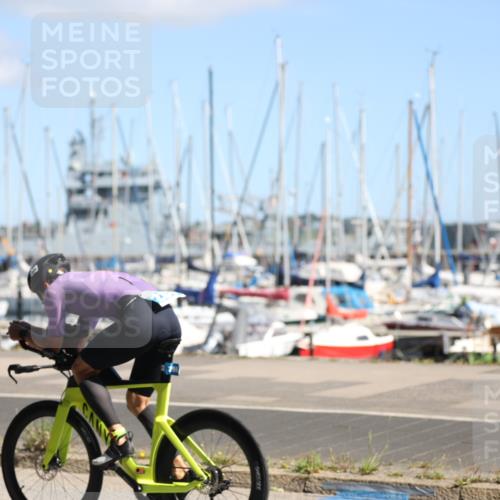 17.08.2025 - KN Förde Triathlon 2025 Yannick Fuchs http://msf.ph/oto/8622266 17.08.2025 11:08:19 Radfahren 266, 302, 318, 325, 302, 340 meine-sportfotos.de