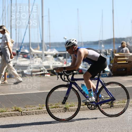 17.08.2025 - KN Förde Triathlon 2025 Yannick Fuchs http://msf.ph/oto/8622269 17.08.2025 11:08:20 Radfahren 266, 318, 325, 266, 302, 340 meine-sportfotos.de