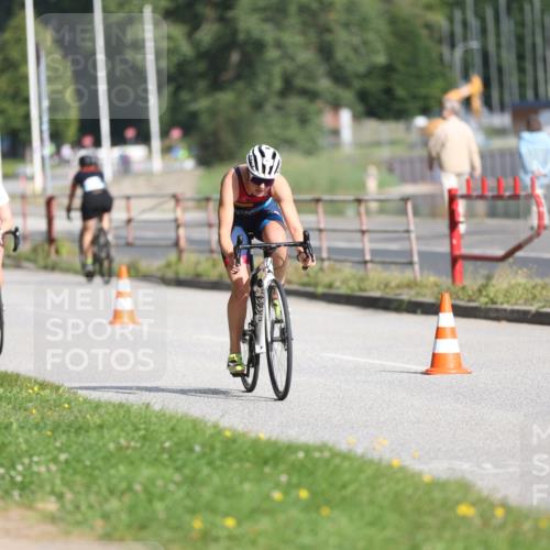17.08.2025 - KN Förde Triathlon 2025 Yannick Fuchs http://msf.ph/oto/8622288 17.08.2025 09:47:43 Radfahren 118, 121, 139, 140, 173, 185, 115 meine-sportfotos.de
