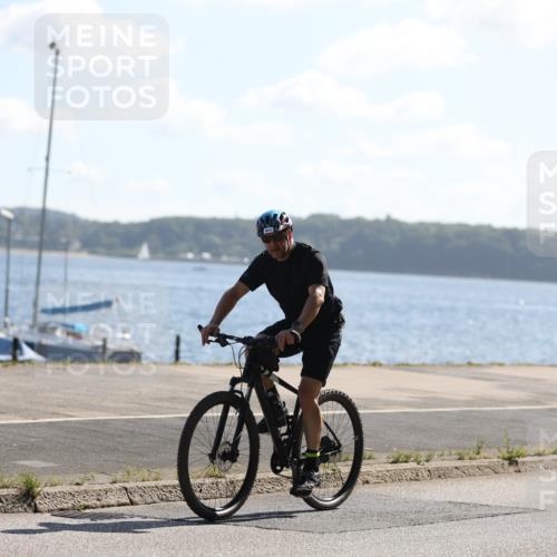 17.08.2025 - KN Förde Triathlon 2025 Yannick Fuchs http://msf.ph/oto/8622326 17.08.2025 11:09:01 Radfahren 264, 268, 390, 601, 643, 615 meine-sportfotos.de