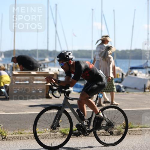 17.08.2025 - KN Förde Triathlon 2025 Yannick Fuchs http://msf.ph/oto/8622376 17.08.2025 11:09:22 Radfahren 279, 312, 358, 608, 319 meine-sportfotos.de