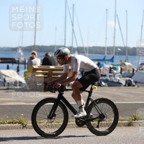 17.08.2025 - KN Förde Triathlon 2025 Yannick Fuchs http://msf.ph/oto/8622394 17.08.2025 11:09:27 Radfahren 266, 312, 316, 331, 608, 279, 312, 358 meine-sportfotos.de