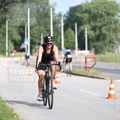 17.08.2025 - KN Förde Triathlon 2025 Yannick Fuchs http://msf.ph/oto/8622421 17.08.2025 09:48:43 Radfahren 189, 213, 106, 159, 194 meine-sportfotos.de
