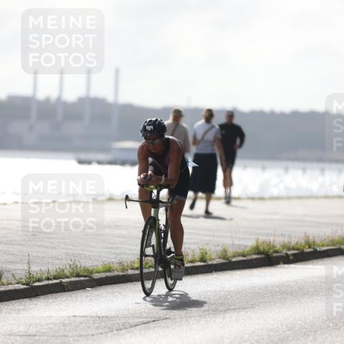 17.08.2025 - KN Förde Triathlon 2025 Yannick Fuchs http://msf.ph/oto/8622432 17.08.2025 09:48:57 Radfahren 103, 114, 137 meine-sportfotos.de