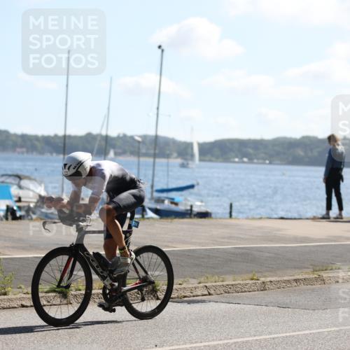 17.08.2025 - KN Förde Triathlon 2025 Yannick Fuchs http://msf.ph/oto/8622472 17.08.2025 11:10:06 Radfahren 274, 275, 302, 318, 323, 334, 324 meine-sportfotos.de