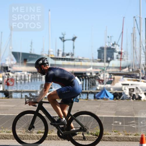 17.08.2025 - KN Förde Triathlon 2025 Yannick Fuchs http://msf.ph/oto/8622500 17.08.2025 11:10:10 Radfahren 275, 293, 302, 325, 334, 274, 302, 318, 323, 324 meine-sportfotos.de