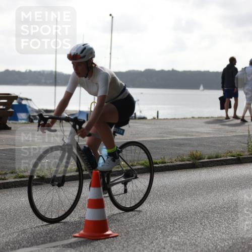17.08.2025 - KN Förde Triathlon 2025 Yannick Fuchs http://msf.ph/oto/8622532 17.08.2025 09:49:34 Radfahren 110, 140, 153, 158, 179, 185, 240, 241, 173, 181 meine-sportfotos.de