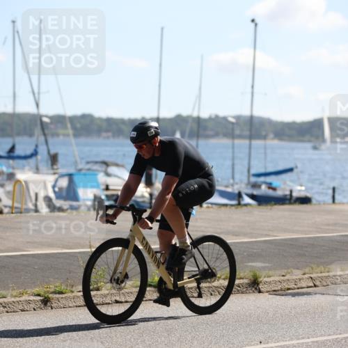 17.08.2025 - KN Förde Triathlon 2025 Yannick Fuchs http://msf.ph/oto/8622535 17.08.2025 11:10:21 Radfahren 270, 311, 320, 321, 343, 602, 603, 605, 615, 275, 293, 325 meine-sportfotos.de