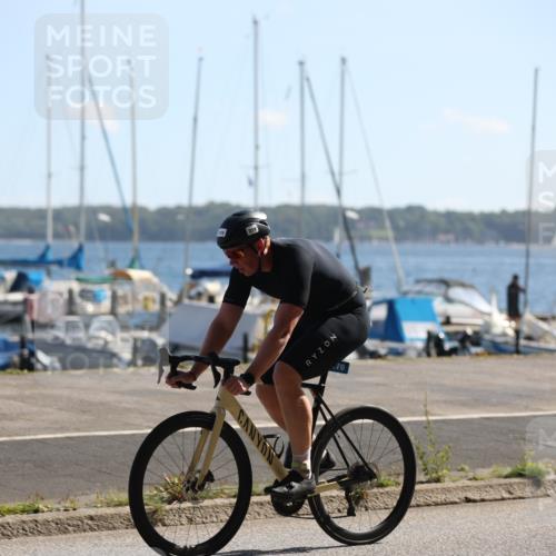 17.08.2025 - KN Förde Triathlon 2025 Yannick Fuchs http://msf.ph/oto/8622537 17.08.2025 11:10:21 Radfahren 270, 311, 320, 321, 343, 602, 603, 605, 615, 275, 293, 325 meine-sportfotos.de