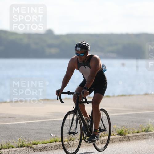 17.08.2025 - KN Förde Triathlon 2025 Yannick Fuchs http://msf.ph/oto/8622564 17.08.2025 11:10:28 Radfahren 264, 311, 327, 343, 270, 320, 321, 602, 603, 605, 615 meine-sportfotos.de