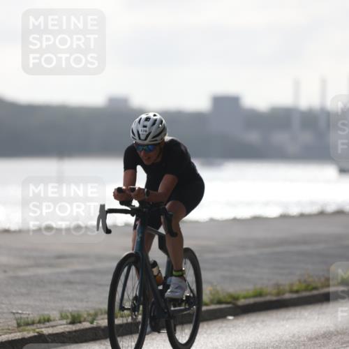 17.08.2025 - KN Förde Triathlon 2025 Yannick Fuchs http://msf.ph/oto/8622565 17.08.2025 09:50:08 Radfahren 136, 231, 251, 109, 113, 204, 228, 251 meine-sportfotos.de