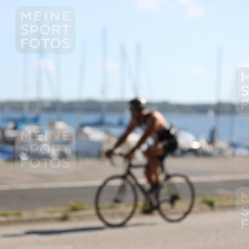 17.08.2025 - KN Förde Triathlon 2025 Yannick Fuchs http://msf.ph/oto/8622572 17.08.2025 11:10:29 Radfahren 264, 268, 308, 311, 327, 343, 270, 311, 320, 321, 602, 603, 605, 615 meine-sportfotos.de