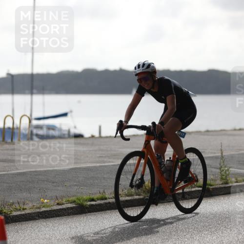 17.08.2025 - KN Förde Triathlon 2025 Yannick Fuchs http://msf.ph/oto/8622587 17.08.2025 09:50:19 Radfahren 106, 117, 231 meine-sportfotos.de