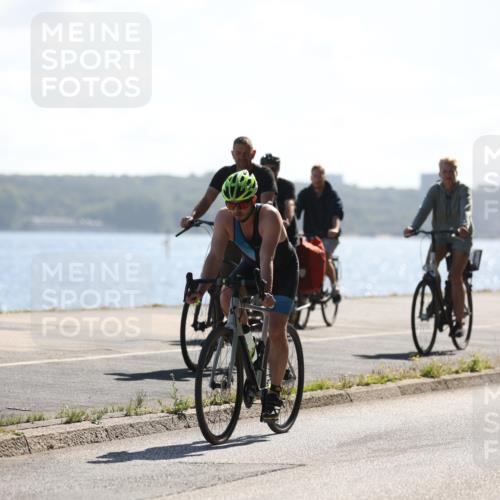 17.08.2025 - KN Förde Triathlon 2025 Yannick Fuchs http://msf.ph/oto/8622647 17.08.2025 11:10:57 Radfahren 351, 358, 360, 379, 633, 269, 390, 601, 608 meine-sportfotos.de