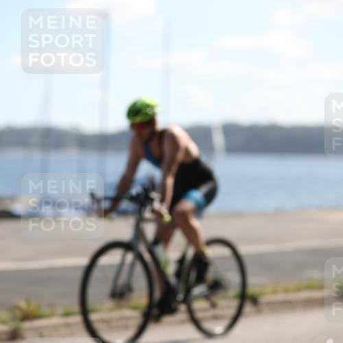 17.08.2025 - KN Förde Triathlon 2025 Yannick Fuchs http://msf.ph/oto/8622653 17.08.2025 11:10:58 Radfahren 351, 358, 360, 379, 633, 390, 601, 608 meine-sportfotos.de