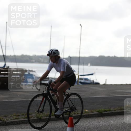 17.08.2025 - KN Förde Triathlon 2025 Yannick Fuchs http://msf.ph/oto/8622746 17.08.2025 09:51:59 Radfahren 156, 175, 176, 182, 224, 198, 202, 254 meine-sportfotos.de