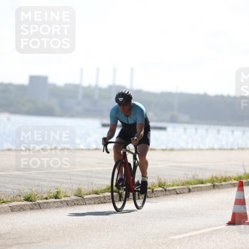 17.08.2025 - KN Förde Triathlon 2025 Yannick Fuchs http://msf.ph/oto/8622839 17.08.2025 11:12:13 Radfahren 269, 271, 278, 291, 327, 343, 350, 370, 612, 635, 287 meine-sportfotos.de