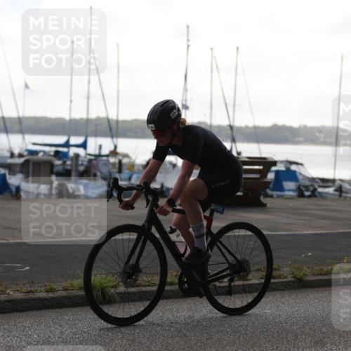 17.08.2025 - KN Förde Triathlon 2025 Yannick Fuchs http://msf.ph/oto/8622842 17.08.2025 09:52:29 Radfahren 126, 186, 199 meine-sportfotos.de