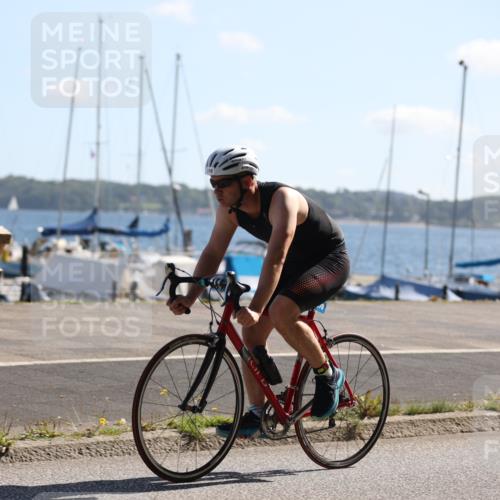 17.08.2025 - KN Förde Triathlon 2025 Yannick Fuchs http://msf.ph/oto/8622873 17.08.2025 11:12:18 Radfahren 269, 271, 343, 350, 356, 370, 387, 612, 617, 635, 278, 291, 327, 350 meine-sportfotos.de