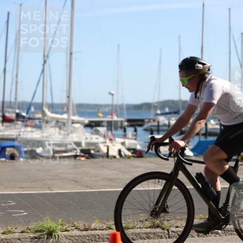 17.08.2025 - KN Förde Triathlon 2025 Yannick Fuchs http://msf.ph/oto/8622887 17.08.2025 11:12:20 Radfahren 271, 337, 356, 370, 387, 612, 616, 617, 269, 271, 278, 291, 327, 343, 350, 635 meine-sportfotos.de