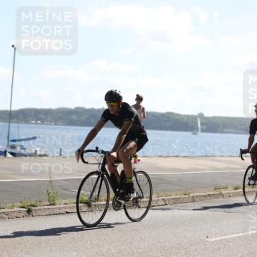 17.08.2025 - KN Förde Triathlon 2025 Yannick Fuchs http://msf.ph/oto/8622914 17.08.2025 11:12:28 Radfahren 326, 337, 356, 387, 614, 616, 617, 356, 387, 612 meine-sportfotos.de