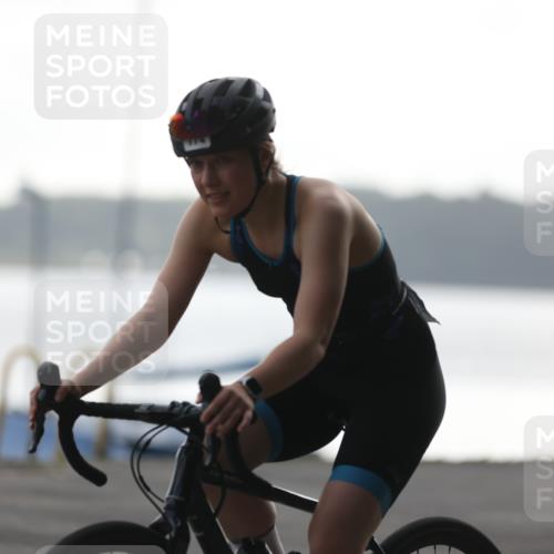 17.08.2025 - KN Förde Triathlon 2025 Yannick Fuchs http://msf.ph/oto/8622921 17.08.2025 09:53:03 Radfahren 111, 170, 174, 221, 127, 170, 188, 215, 242 meine-sportfotos.de