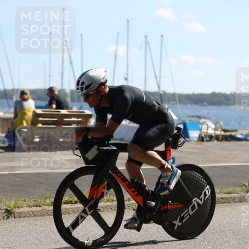 17.08.2025 - KN Förde Triathlon 2025 Yannick Fuchs http://msf.ph/oto/8622971 17.08.2025 11:12:40 Radfahren 273, 280, 308, 349, 352, 379, 620, 326, 614 meine-sportfotos.de
