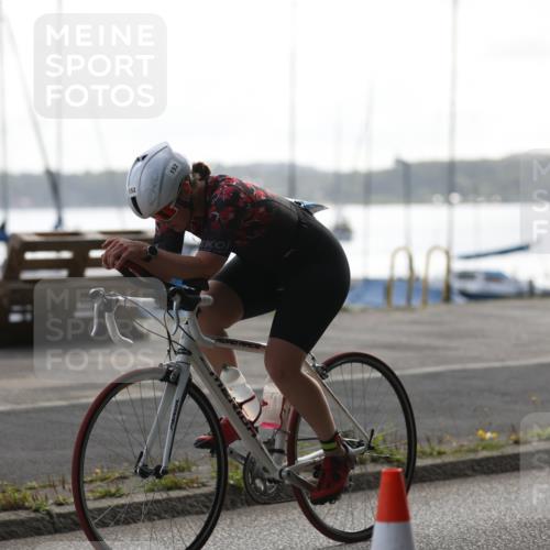 17.08.2025 - KN Förde Triathlon 2025 Yannick Fuchs http://msf.ph/oto/8622988 17.08.2025 09:54:29 Radfahren 127, 146, 148, 152, 168, 186, 205, 211, 215, 230 meine-sportfotos.de