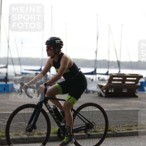 17.08.2025 - KN Förde Triathlon 2025 Yannick Fuchs http://msf.ph/oto/8623012 17.08.2025 09:54:35 Radfahren 127, 138, 146, 148, 184, 186, 196, 199, 205, 210, 211, 215, 230, 242, 152, 168 meine-sportfotos.de