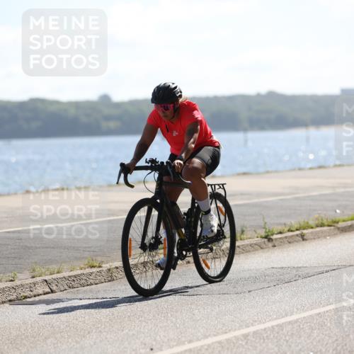 17.08.2025 - KN Förde Triathlon 2025 Yannick Fuchs http://msf.ph/oto/8623015 17.08.2025 11:12:51 Radfahren 263, 267, 339, 348, 349, 360, 606, 610, 308, 349, 352, 379 meine-sportfotos.de