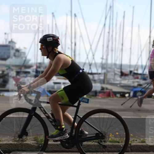 17.08.2025 - KN Förde Triathlon 2025 Yannick Fuchs http://msf.ph/oto/8623017 17.08.2025 09:54:36 Radfahren 127, 138, 146, 148, 184, 186, 196, 199, 205, 210, 211, 215, 230, 242, 152, 168, 230 meine-sportfotos.de