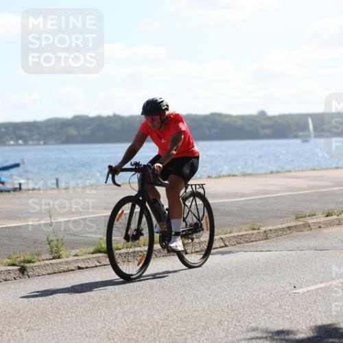 17.08.2025 - KN Förde Triathlon 2025 Yannick Fuchs http://msf.ph/oto/8623018 17.08.2025 11:12:52 Radfahren 263, 267, 339, 348, 360, 606, 610, 308, 349, 352, 379 meine-sportfotos.de