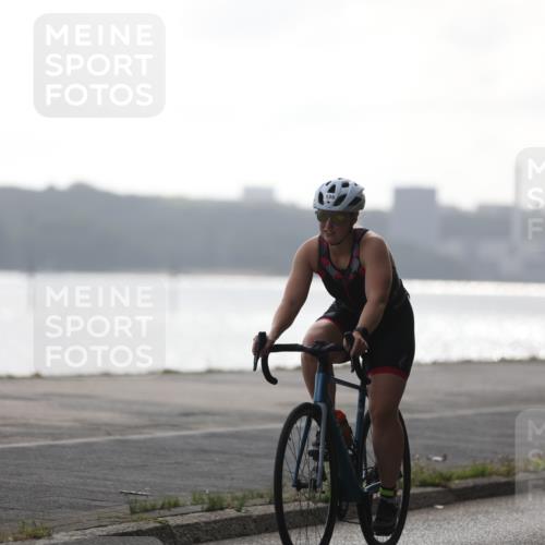 17.08.2025 - KN Förde Triathlon 2025 Yannick Fuchs http://msf.ph/oto/8623040 17.08.2025 09:54:48 Radfahren 130, 151, 163, 188, 212, 245, 138, 184, 196, 199, 210, 242 meine-sportfotos.de
