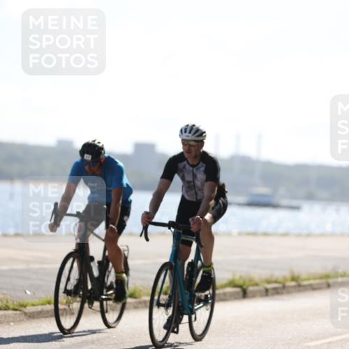 17.08.2025 - KN Förde Triathlon 2025 Yannick Fuchs http://msf.ph/oto/8623120 17.08.2025 11:13:28 Radfahren 287, 329, 345, 362, 374, 377, 380, 625, 638, 330, 341, 353, 380, 613, 619, 638 meine-sportfotos.de