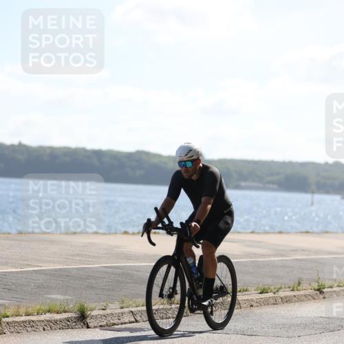 17.08.2025 - KN Förde Triathlon 2025 Yannick Fuchs http://msf.ph/oto/8623139 17.08.2025 11:13:32 Radfahren 287, 329, 345, 362, 374, 377, 345, 353, 377, 380, 619, 625, 638 meine-sportfotos.de