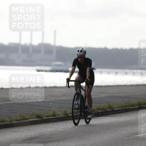 17.08.2025 - KN Förde Triathlon 2025 Yannick Fuchs http://msf.ph/oto/8623156 17.08.2025 09:56:01 Radfahren 102, 128, 150, 197, 243 meine-sportfotos.de