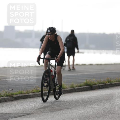 17.08.2025 - KN Förde Triathlon 2025 Yannick Fuchs http://msf.ph/oto/8623177 17.08.2025 09:56:07 Radfahren 102, 168, 197, 128, 150 meine-sportfotos.de