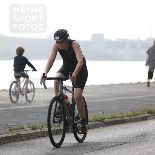 17.08.2025 - KN Förde Triathlon 2025 Yannick Fuchs http://msf.ph/oto/8623180 17.08.2025 09:56:08 Radfahren 102, 168, 197, 128, 150 meine-sportfotos.de