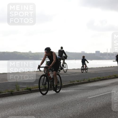 17.08.2025 - KN Förde Triathlon 2025 Yannick Fuchs http://msf.ph/oto/8623183 17.08.2025 09:56:09 Radfahren 102, 152, 168, 197, 128, 150 meine-sportfotos.de